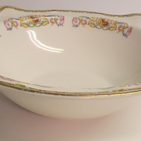 Fruit/Dessert Bowl Guernsey by Johnson Brothers - Picture 1 of 1